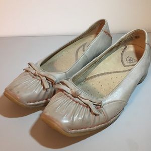 Ariat Leather Comfort Flat Shoes 8